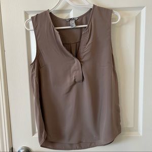 H&M sleeveless work top, taupe, Sz 8